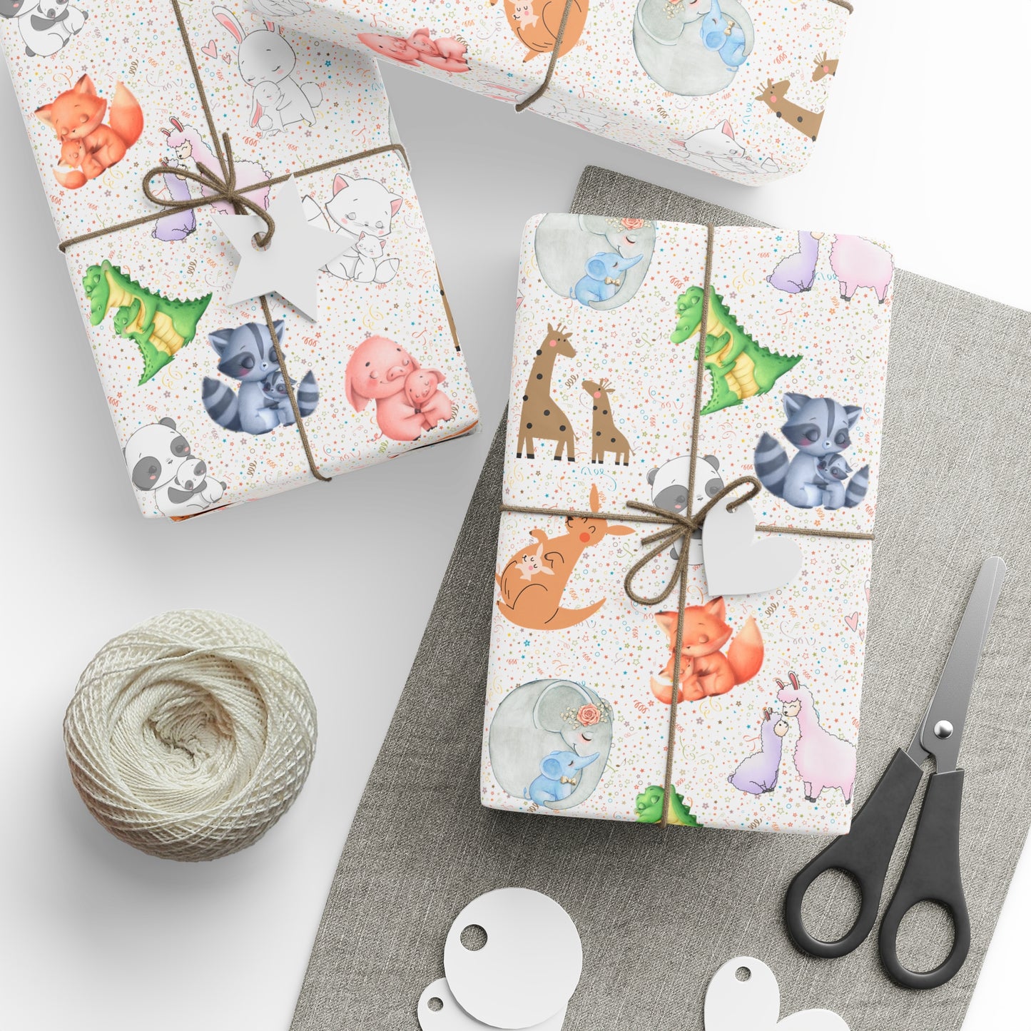 Little Hugs | (White) Wrapping Papers