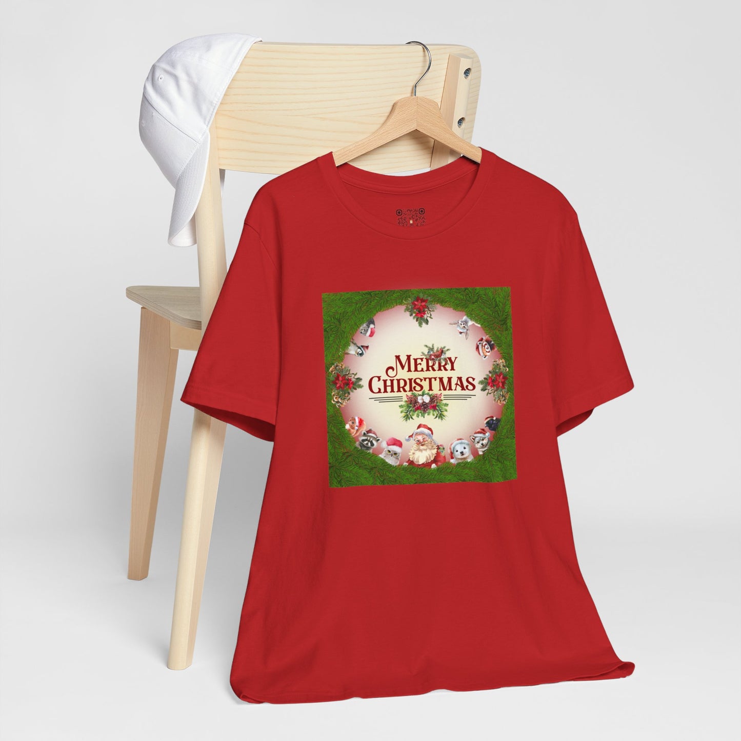 Santa and Critters / Christmas Short Sleeve Tee | Unisex Jersey